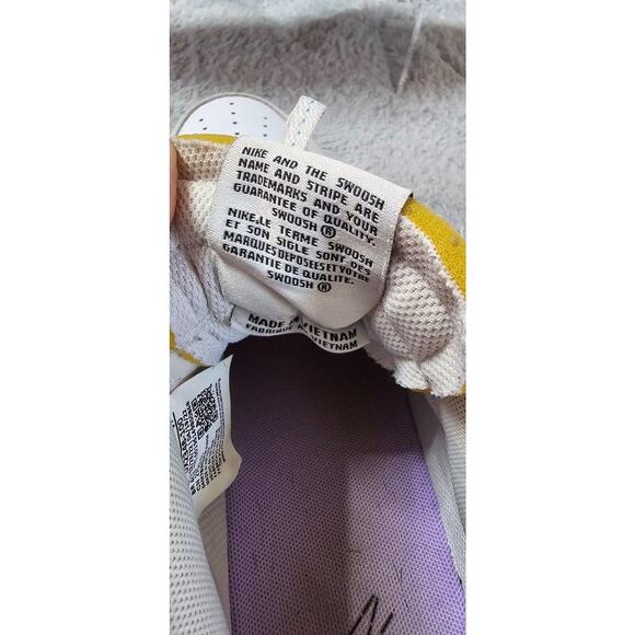 Nike Air Force 1 DX2348-100 Size MEns 10.5 Womens 12 EU 42.5 Sneakers GUC '07 SE - Picture 8 of 11